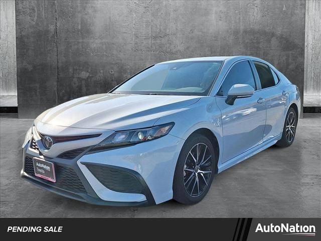 2022 Toyota Camry SE — Sedan — 31,755 mi — Cerritos, CA