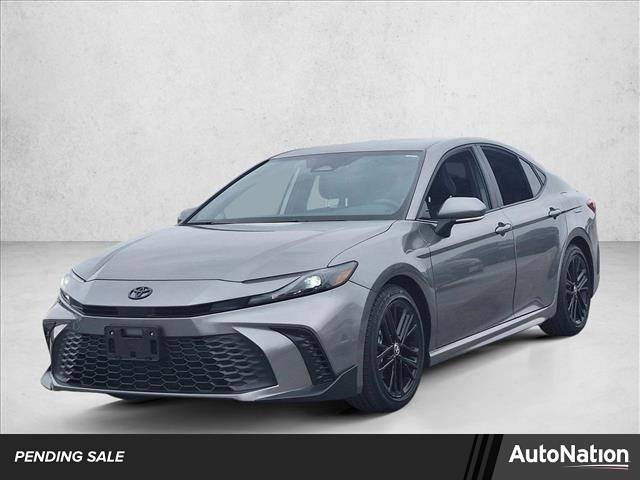 2025 Toyota Camry Hybrid SE — Sedan — 5,361 mi — Cerritos, CA