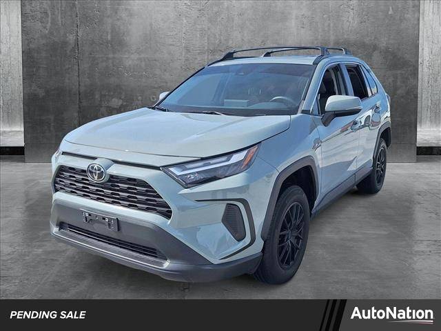 2022 Toyota RAV4 XLE — SUV — 18,349 mi — Cerritos, CA