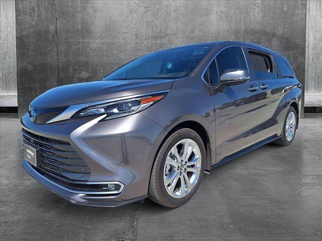 2024 Toyota Sienna Platinum — Minivan — 18,107 mi — Cerritos, CA