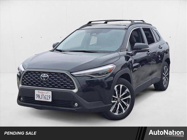 2024 Toyota Corolla Cross XLE — SUV — 4,072 mi — Cerritos, CA
