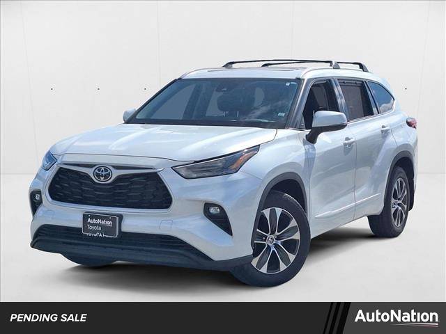 2022 Toyota Highlander XLE — SUV — 19,172 mi — Cerritos, CA