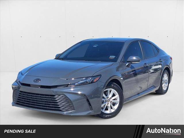 2025 Toyota Camry Hybrid LE — Sedan — 11,042 mi — Cerritos, CA