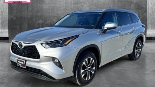 2024 Toyota Highlander XLE — SUV — 13,547 mi — Cerritos, CA