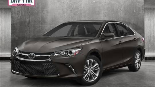 2017 Toyota Camry SE — Sedan — 114,468 mi — Cerritos, CA