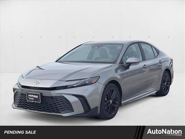 2025 Toyota Camry Hybrid SE — Sedan — 17,948 mi — Cerritos, CA