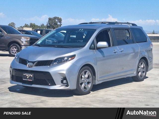 2018 Toyota Sienna SE Premium — Minivan — 63,999 mi — Cerritos, CA