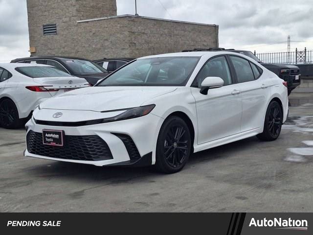2025 Toyota Camry Hybrid SE — Sedan — 6,048 mi — Cerritos, CA
