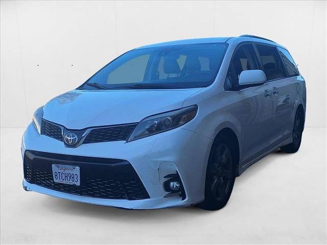 2018 Toyota Sienna SE — Minivan — 110,010 mi — Cerritos, CA