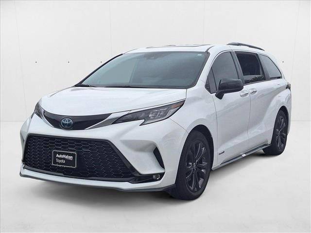 2021 Toyota Sienna XSE — Minivan — 46,914 mi — Cerritos, CA