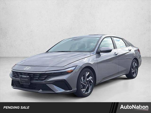 2025 Hyundai Elantra Limited — Sedan — 6,094 mi — Cerritos, CA