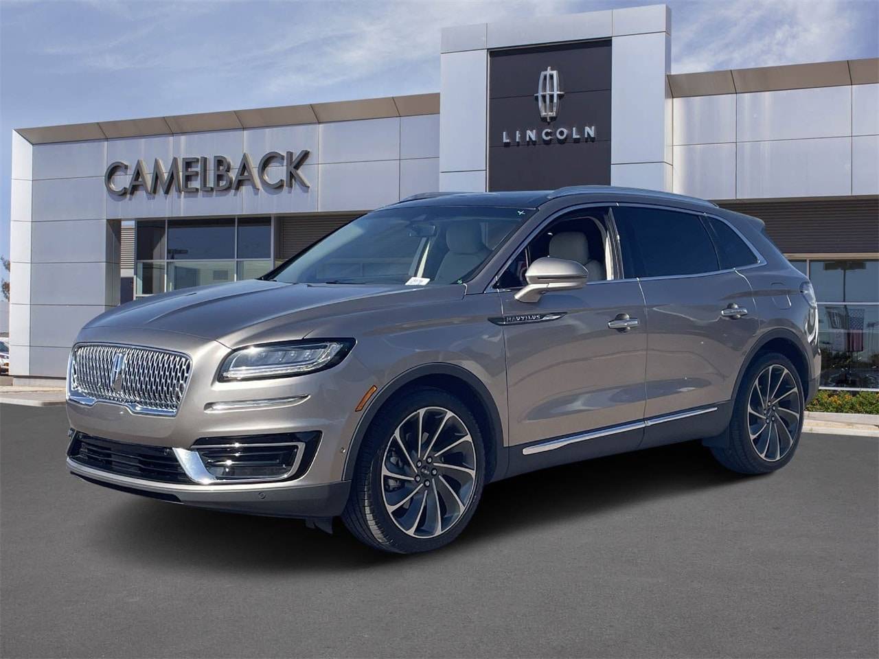 2019 Lincoln Nautilus Reserve — SUV — 61,560 mi — Phoenix, AZ