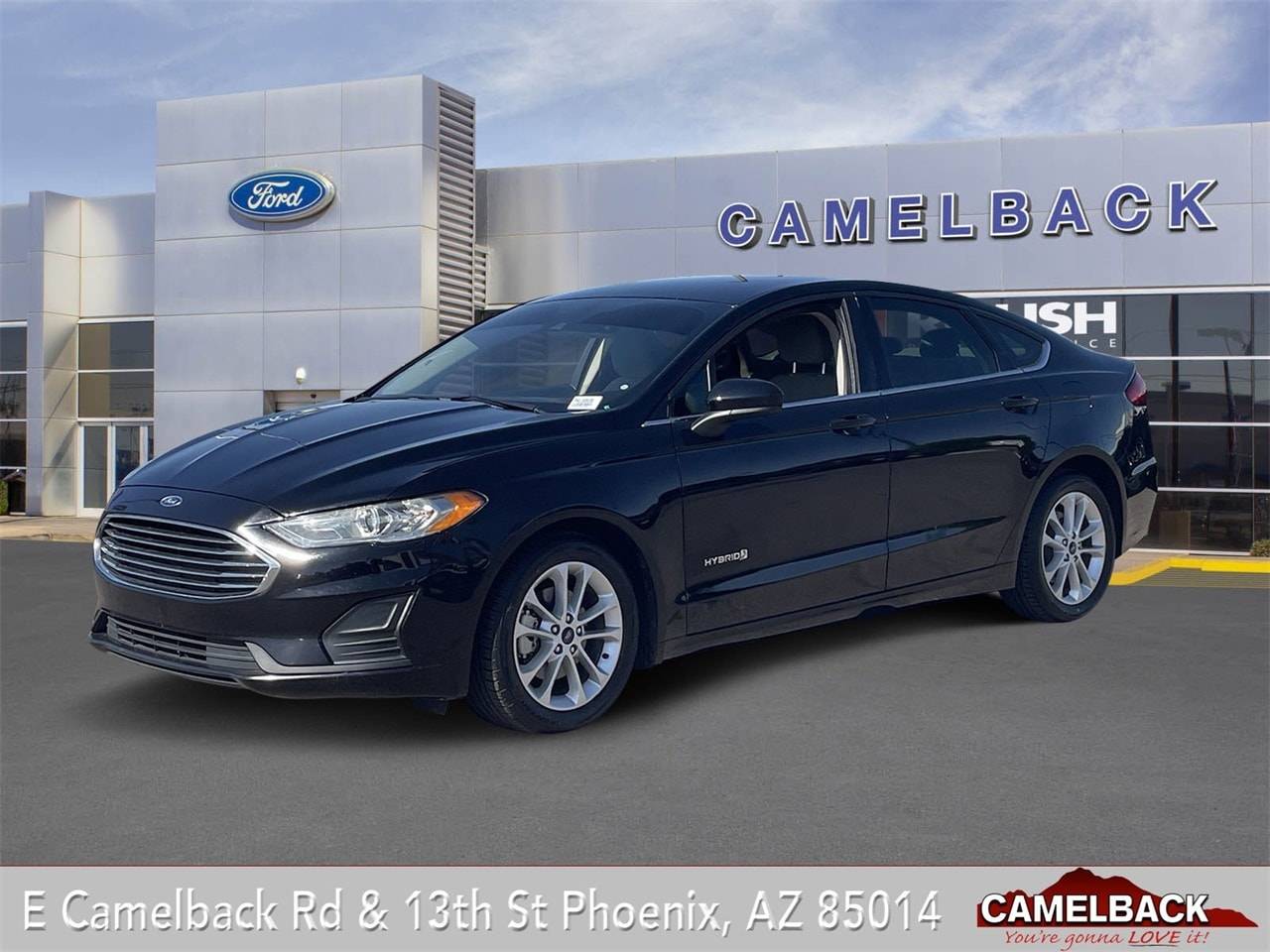 2019 Ford Fusion Hybrid SE — Sedan — 82,773 mi — Phoenix, AZ