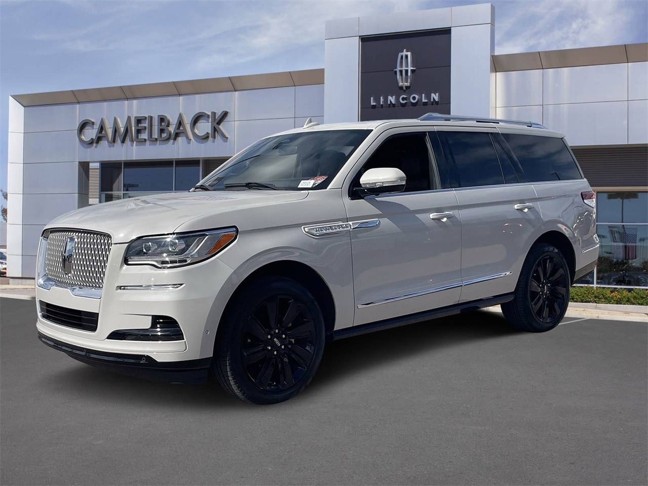 2023 Lincoln Navigator Reserve — SUV — 22,368 mi — Phoenix, AZ