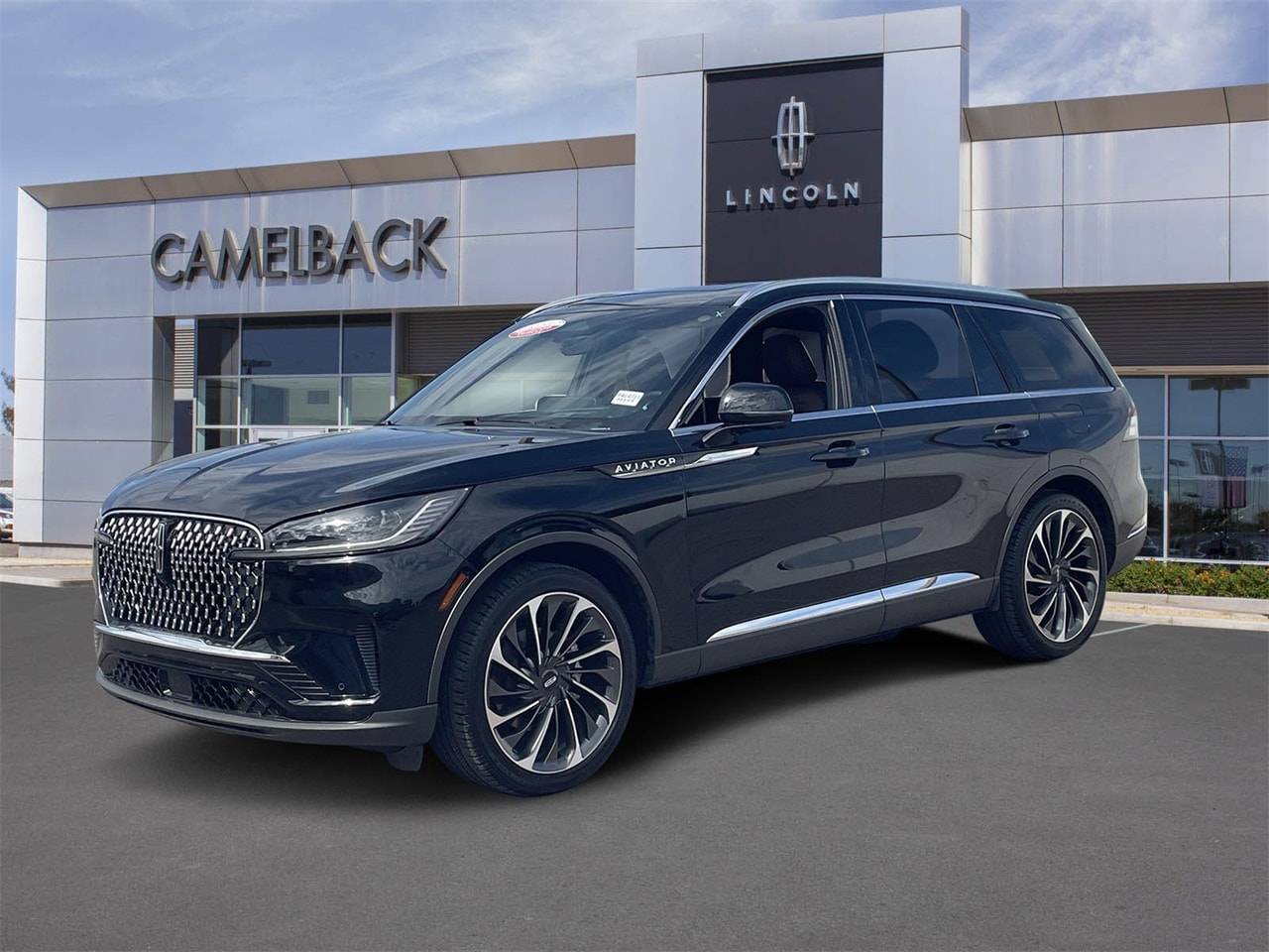 2025 Lincoln Aviator Reserve — SUV — 211 mi — Phoenix, AZ