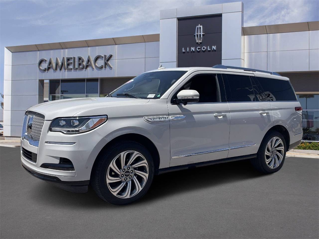 2023 Lincoln Navigator Reserve — SUV — 10,045 mi — Phoenix, AZ