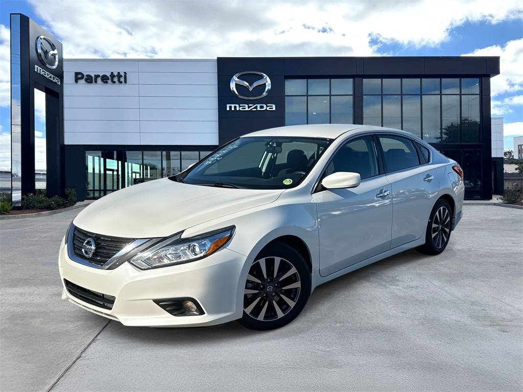 2016 Nissan Altima 2.5 SV — Sedan — 105,900 mi — Metairie, LA