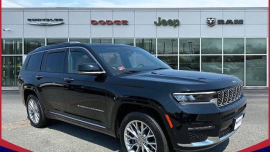 2023 Jeep Grand Cherokee Summit — SUV — 24,965 mi — Middletown Road, RI