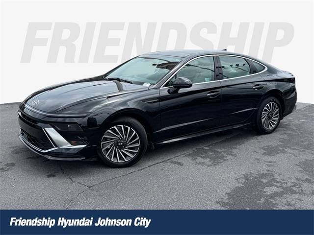 2024 Hyundai Sonata Hybrid SEL — Sedan — 4,072 mi — Johnson City, TN