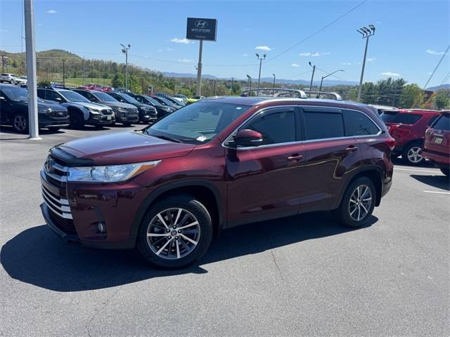 2019 Toyota Highlander XLE — SUV — 105,905 mi — Johnson City, TN