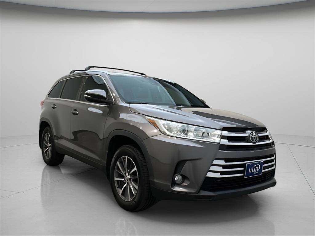 2019 Toyota Highlander XLE — SUV — 110,267 mi — Golden, CO