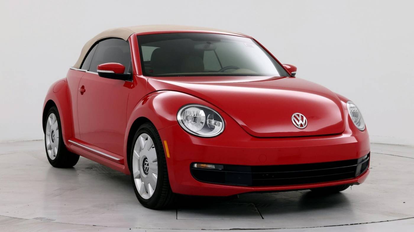 2013 Volkswagen Beetle 2.5 — Convertible — 27,772 mi — Waterbury, CT