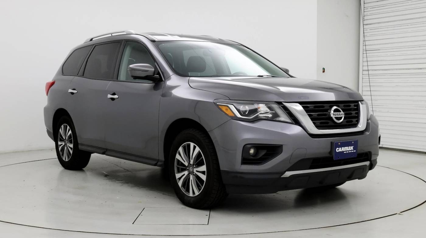 2017 Nissan Pathfinder SL — SUV — 102,815 mi — Waterbury, CT