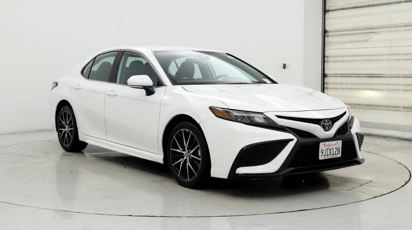2024 Toyota Camry SE — Sedan — 13,755 mi — San Jose, CA