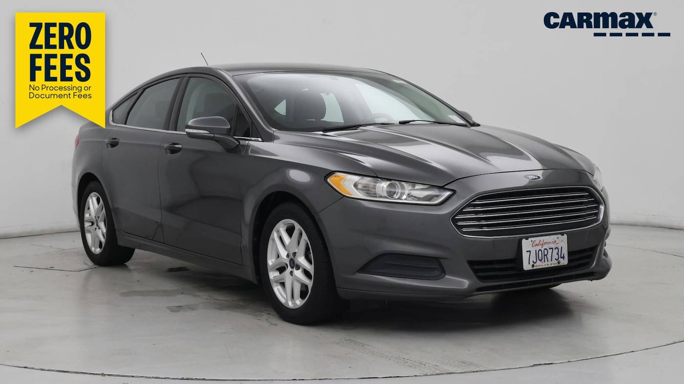 2015 Ford Fusion SE