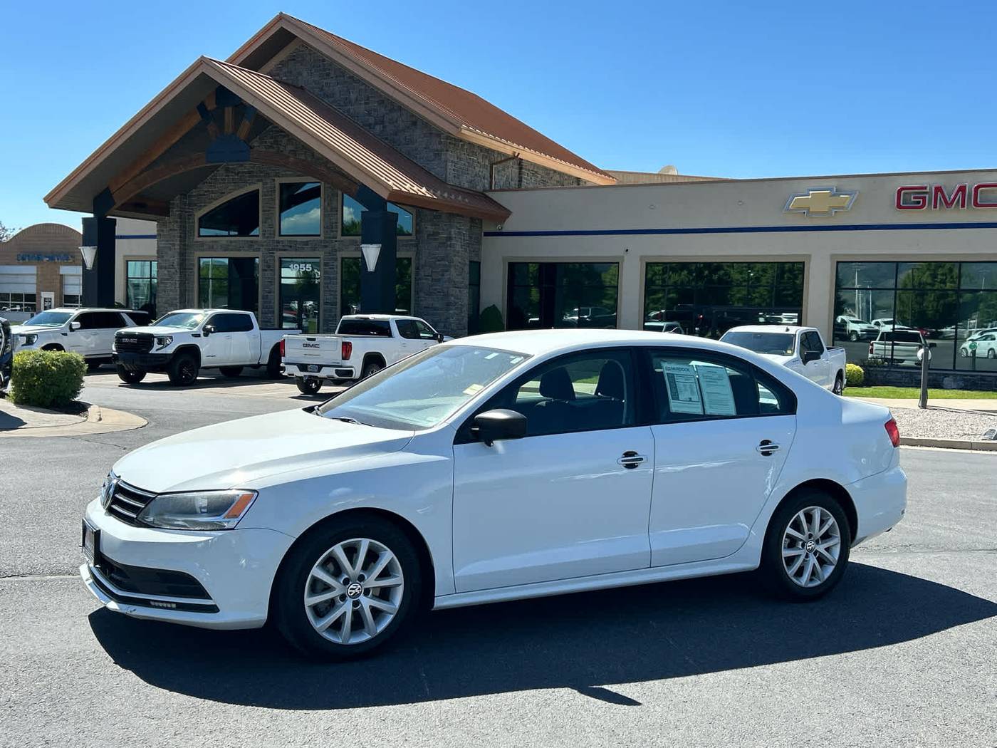 2015 Volkswagen Jetta 1.8T SE — Sedan — 141,904 mi — Logan, UT