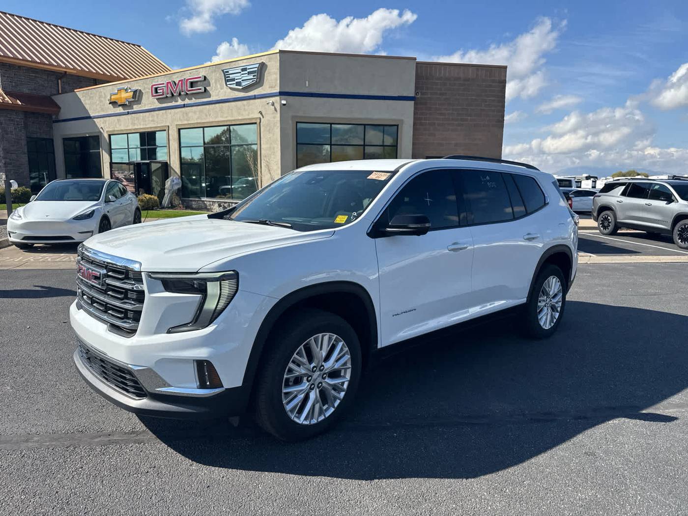 2024 GMC Acadia Elevation — SUV — 5,790 mi — Logan, UT