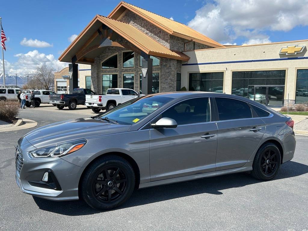 2019 Hyundai Sonata SE — Sedan — 88,179 mi — Logan, UT