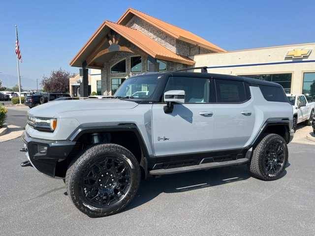 2025 GMC HUMMER EV SUV 2X — SUV — 5,653 mi — Logan, UT