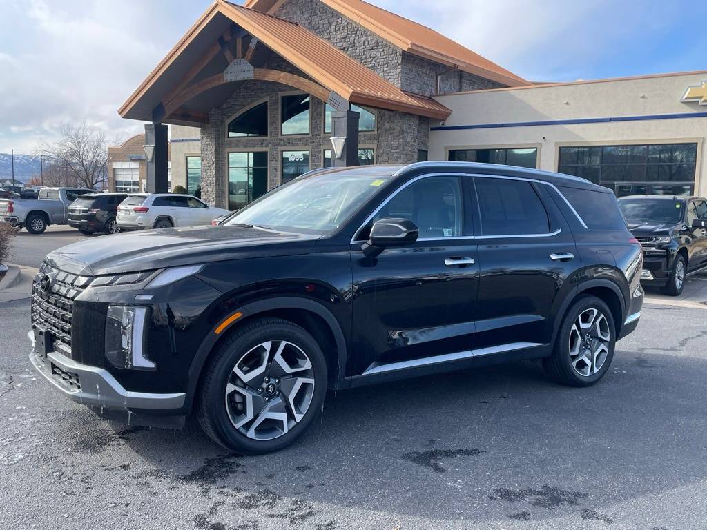 2024 Hyundai Palisade Limited — SUV — 16,407 mi — Logan, UT