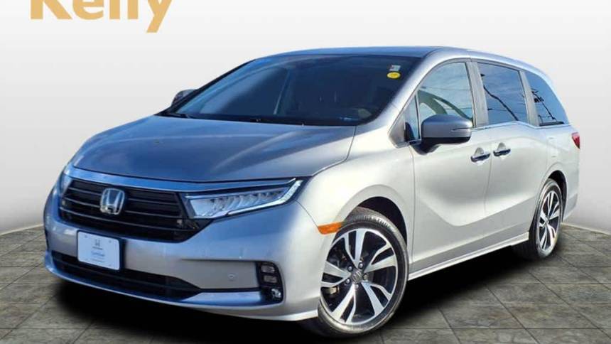 2024 Honda Odyssey Touring — Minivan — 25,509 mi — Lynn, MA