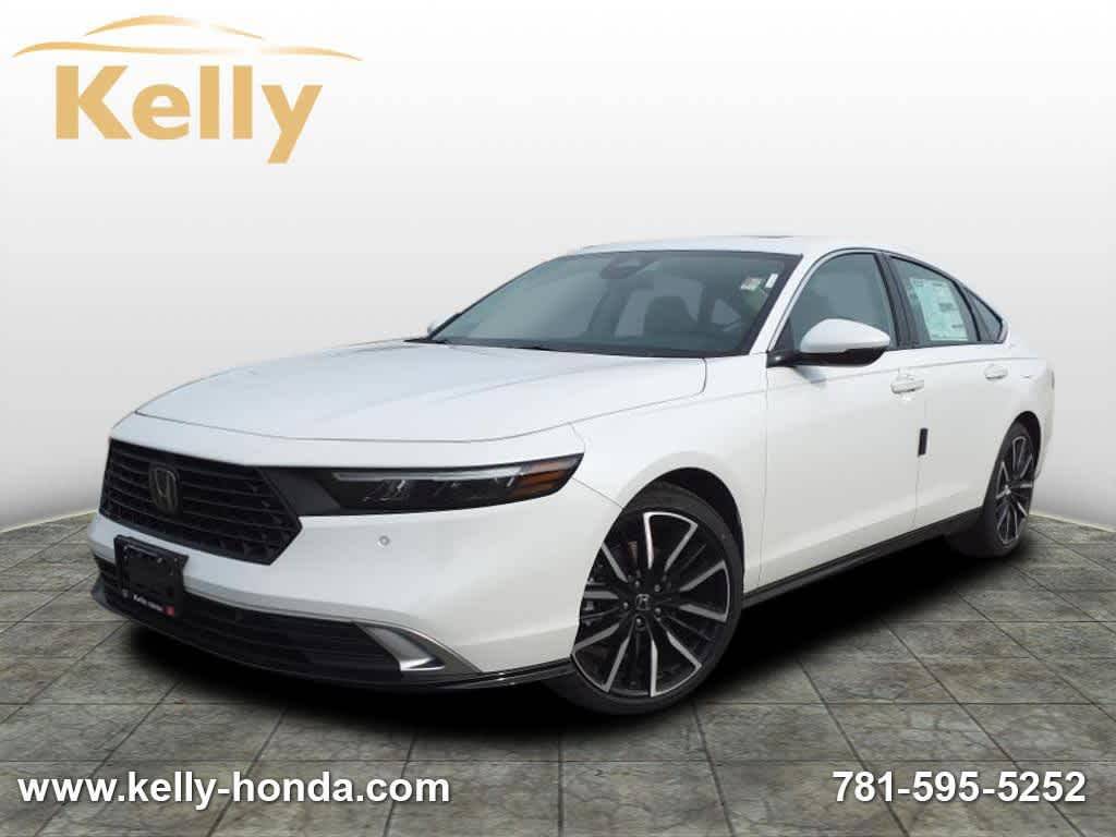 2025 Honda Accord Hybrid Touring — Sedan — 1,374 mi — Lynn, MA
