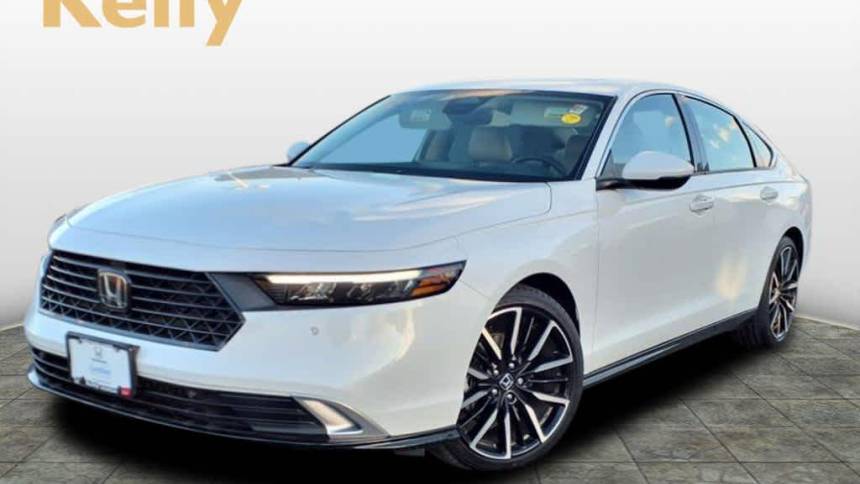 2024 Honda Accord Hybrid Touring — Sedan — 1,658 mi — Lynn, MA