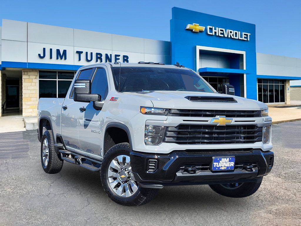 2025 Chevrolet Silverado 2500HD Custom — Pickup Truck — 7,422 mi — Mcgregor, TX
