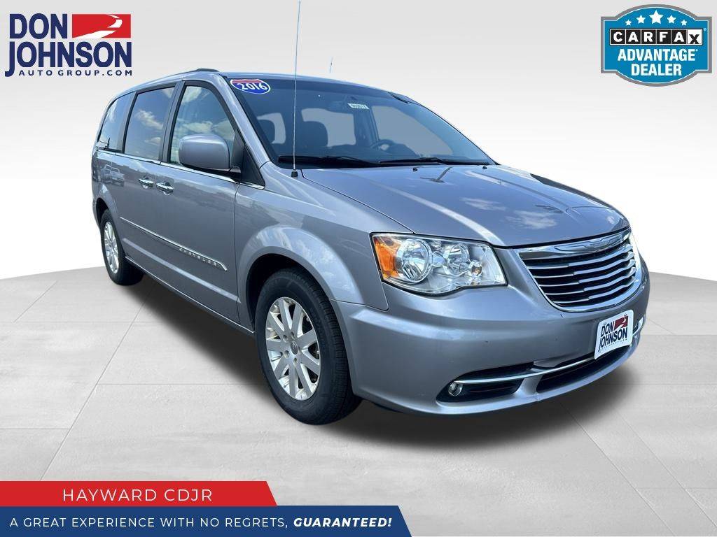 2016 Chrysler Town & Country Touring — Minivan — 127,517 mi — Hayward, WI