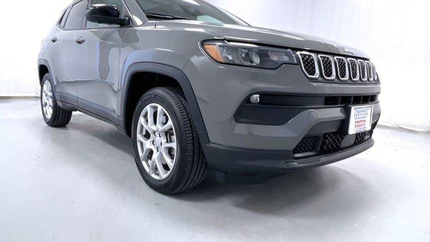 2023 Jeep Compass Latitude Lux — SUV — 3,527 mi — Keene, NH