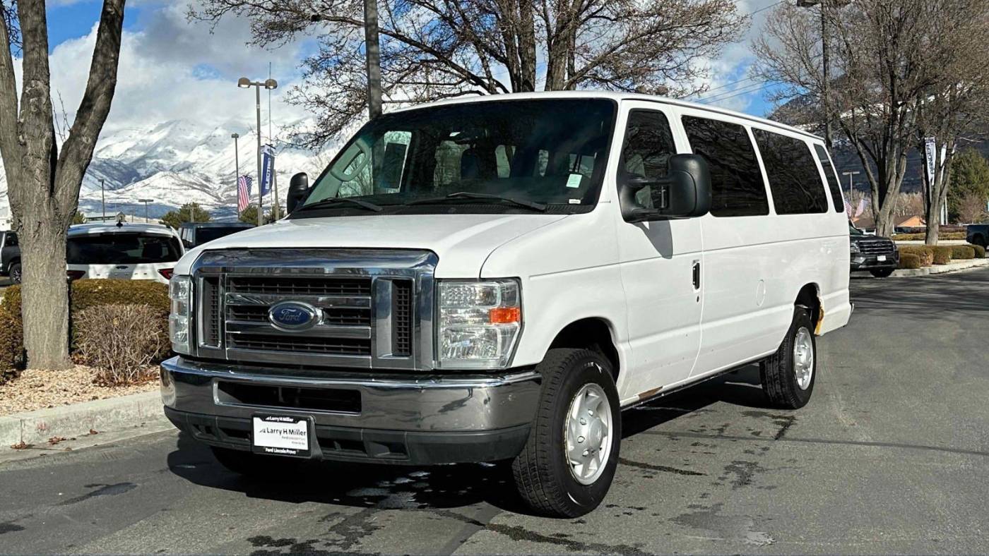 2013 Ford Econoline Wagon E-350 Super Duty XLT — Passenger Van — 156,710 mi — Provo, UT