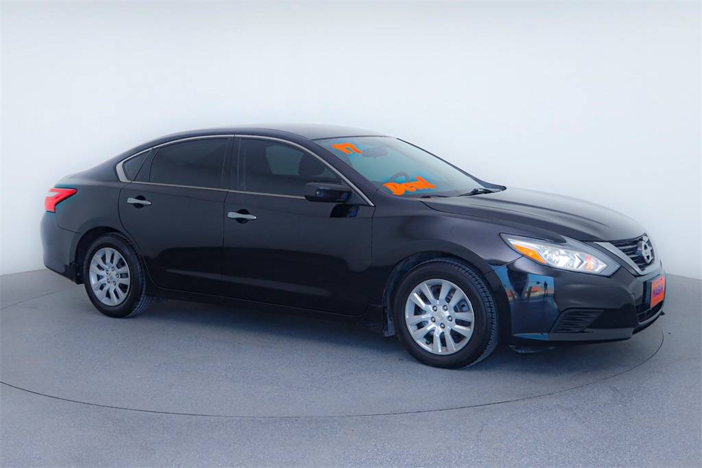 2017 Nissan Altima 2.5 S — Sedan — 53,324 mi — San Marcos, TX