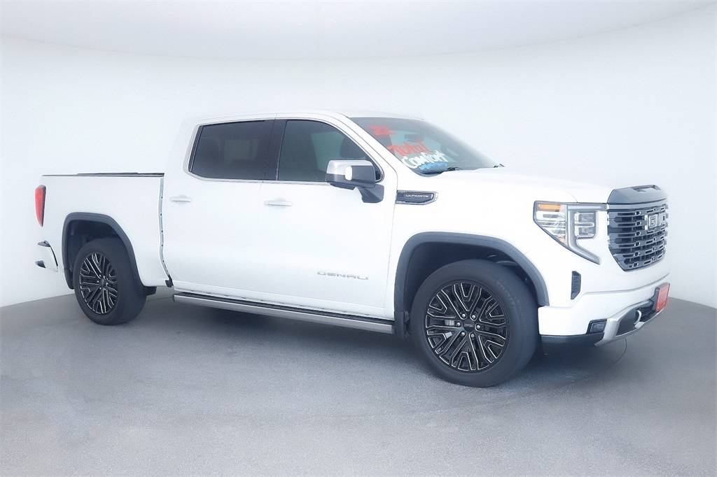 2022 GMC Sierra 1500 Denali Ultimate — Pickup Truck — 34,670 mi — San Marcos, TX