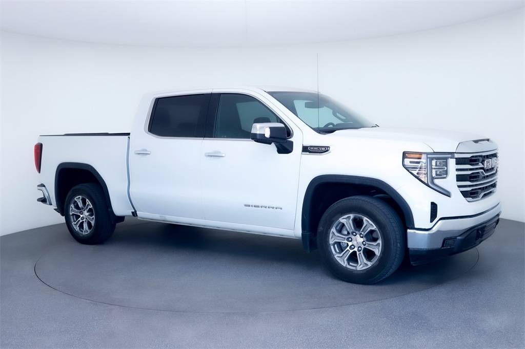 2024 GMC Sierra 1500 SLT — Pickup Truck — 31,648 mi — San Marcos, TX