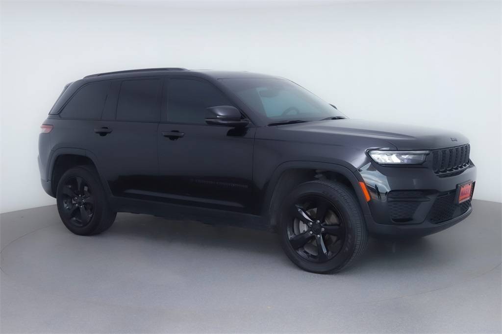 2023 Jeep Grand Cherokee Altitude — SUV — 52,990 mi — San Marcos, TX
