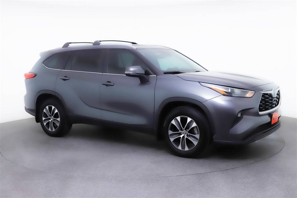 2023 Toyota Highlander Hybrid XLE — SUV — 92,302 mi — San Marcos, TX