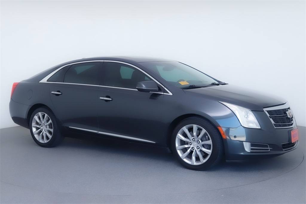 2016 Cadillac XTS Luxury Collection — Sedan — 89,567 mi — San Marcos, TX