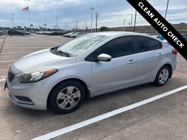 2016 Kia Forte LX — Sedan — 104,125 mi — Baytown, TX