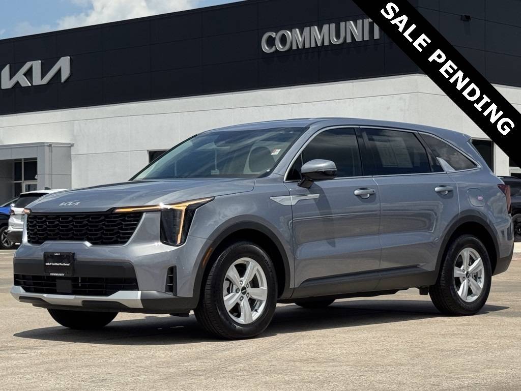 2025 Kia Sorento LX — SUV — 11,141 mi — Baytown, TX