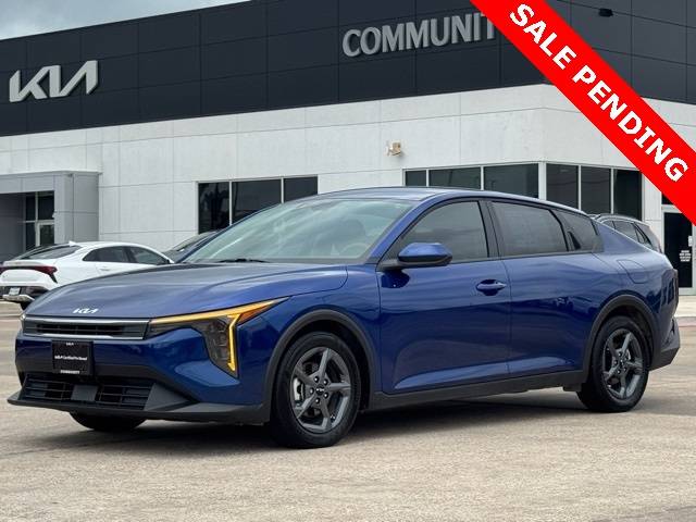 2025 Kia K4 LXS — Sedan — 5,686 mi — Baytown, TX